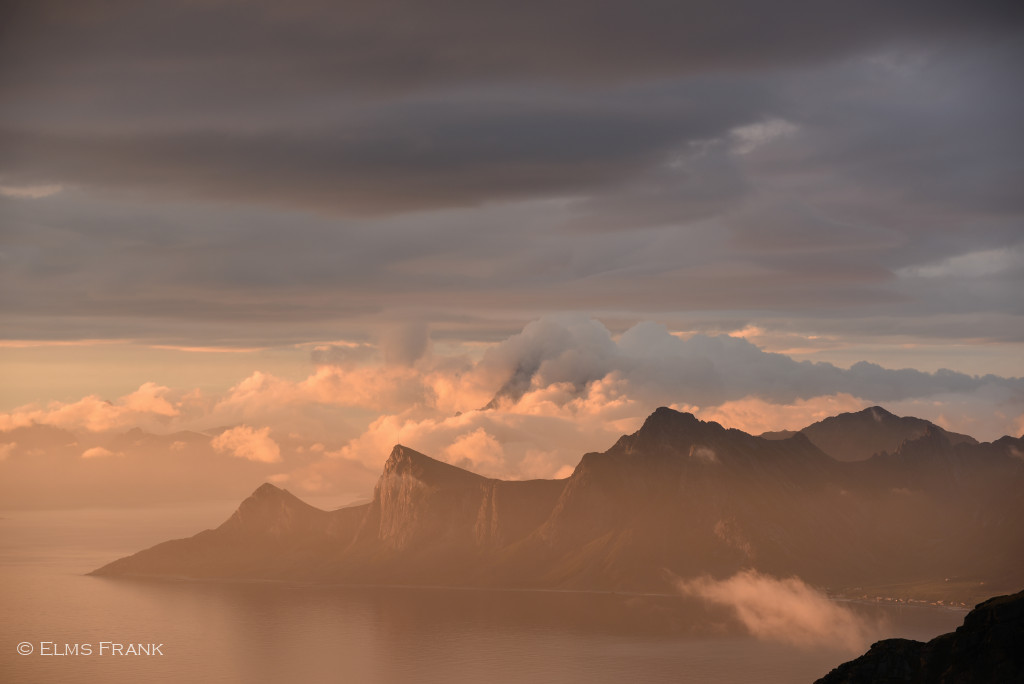 Blick vom Ryten - Mitternachtssonne