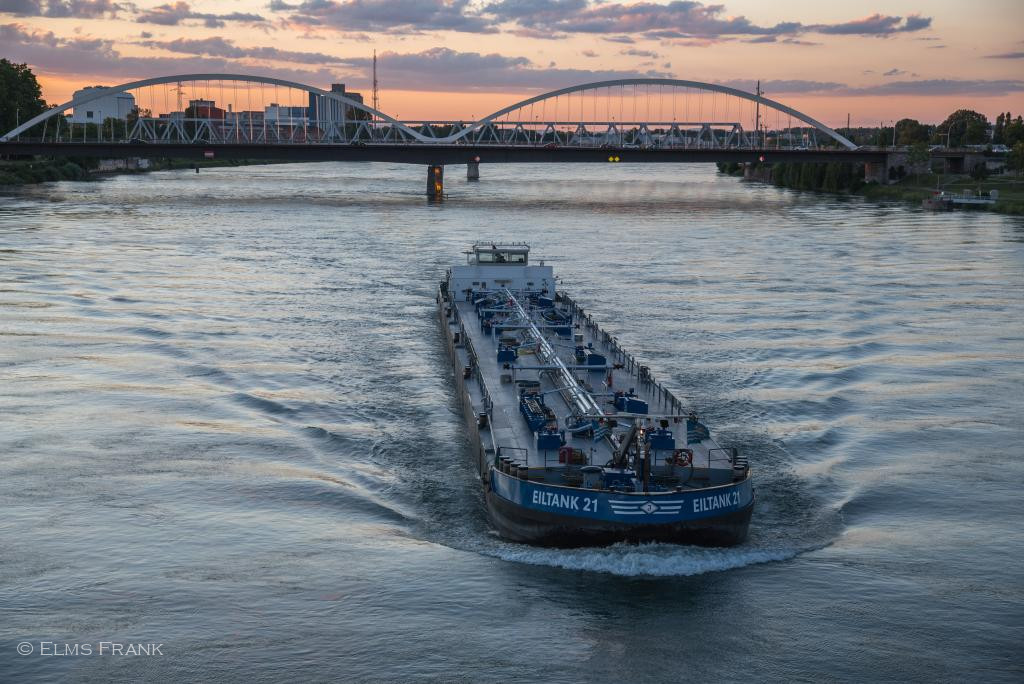 Rhein bei Kehl